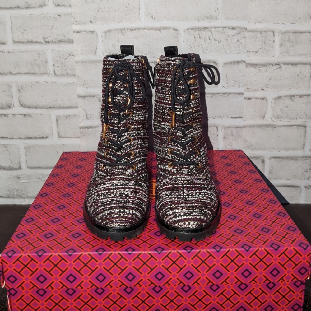 Tory Burch Combat Lug Sole Boot size 8 - Picture 4 of 12